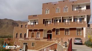 نمای بیرونی هتل سنتی ویونا - نظنز - روستای ابیانه
